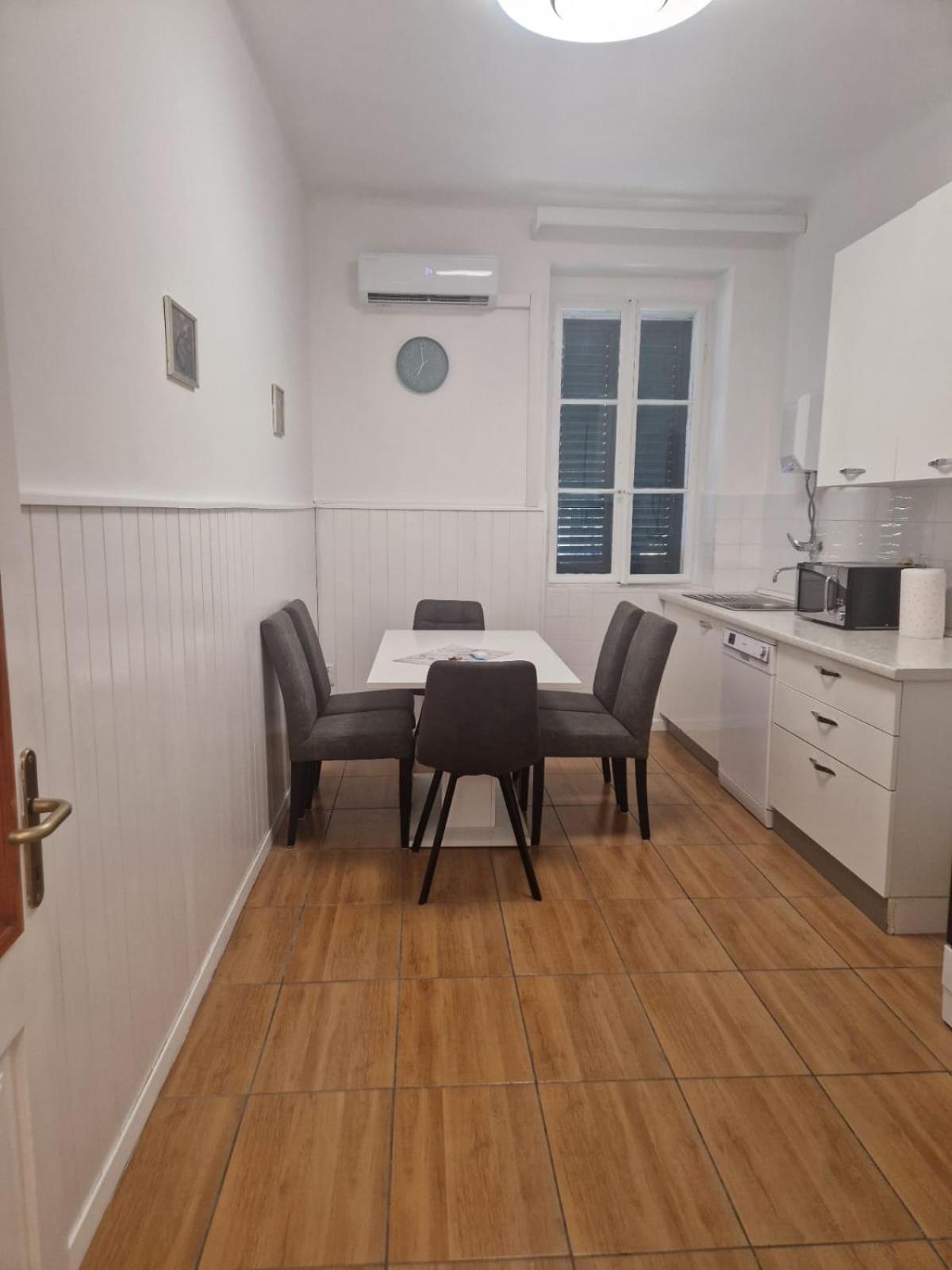 Apartment Pape 斯普利特 外观 照片
