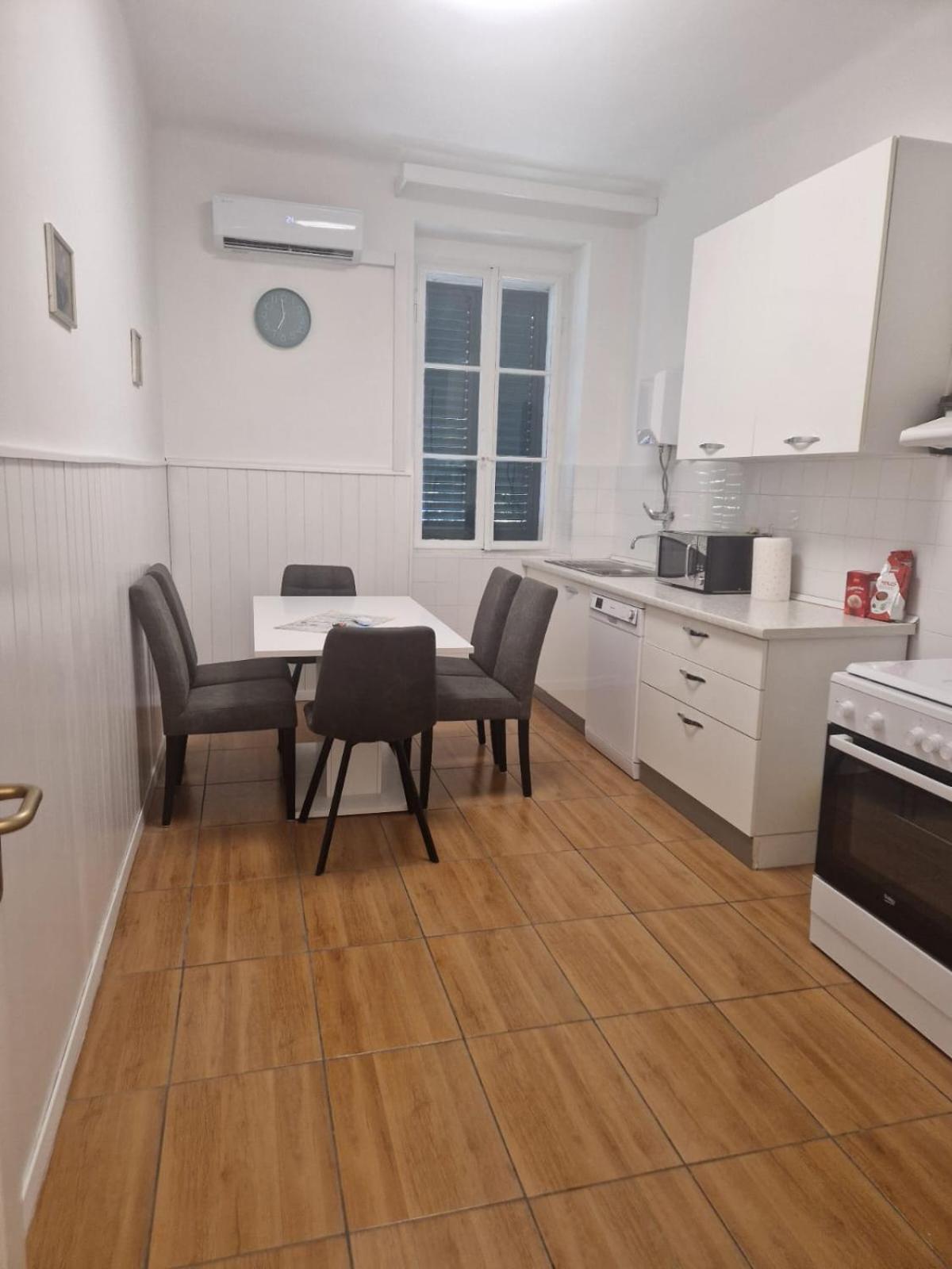 Apartment Pape 斯普利特 外观 照片